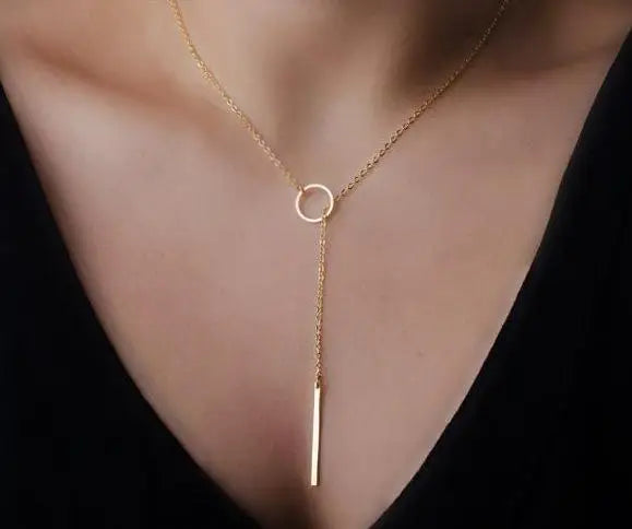 Minimalist Round Pendant Necklace